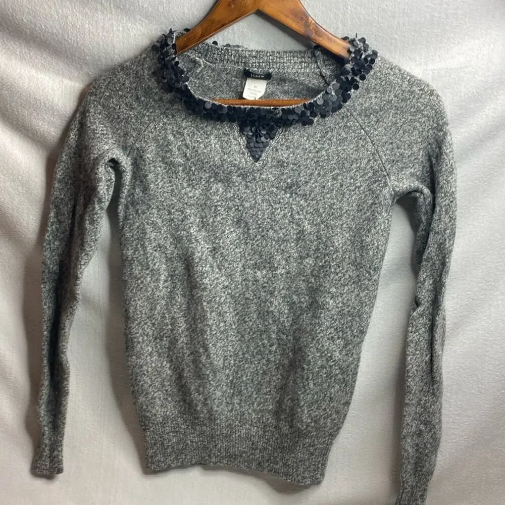 J. Crew  100% Lambs Wool gray sweater with black detailed neck line size xs